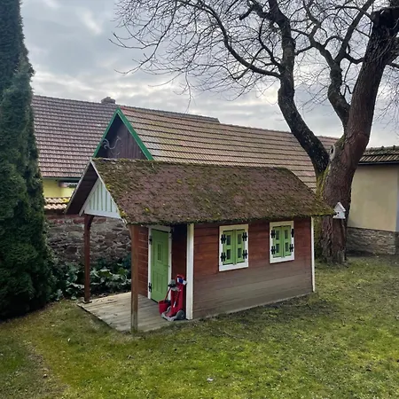 Country house U Veseckych Benesov (Central Bohemian)